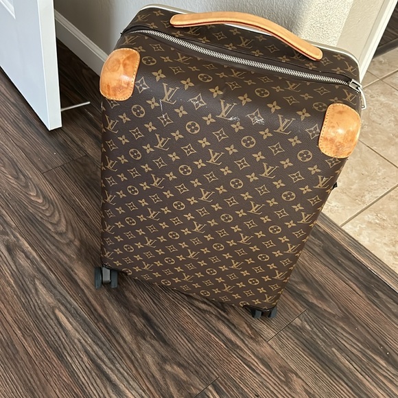 Louis Vuitton Monogram Horizon 55 - Picture 5 of 13